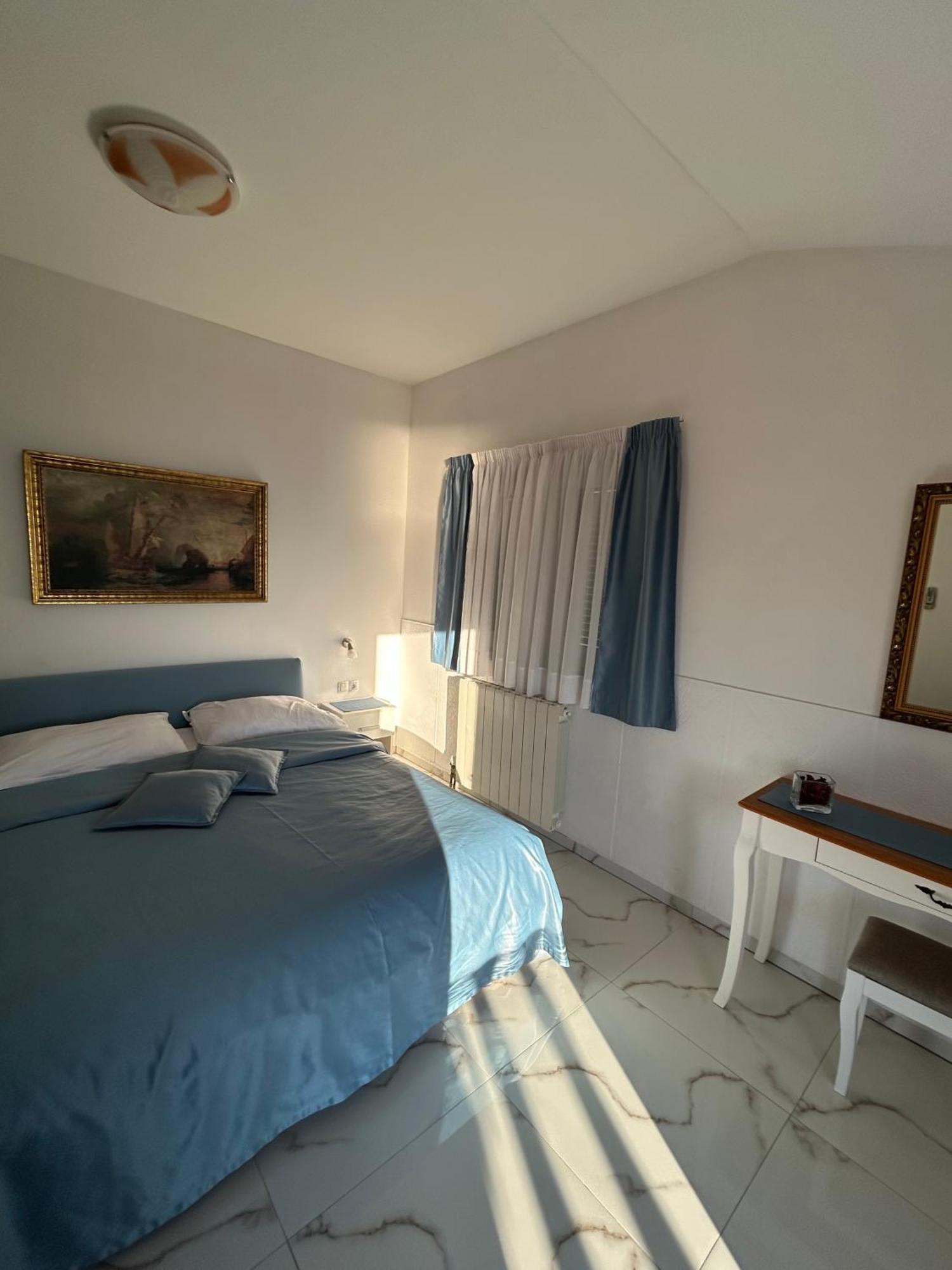 Villa Mira Кастав Екстериор снимка